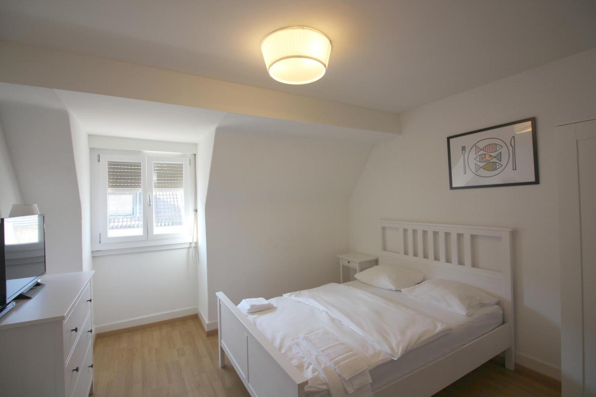 Rent A Home Eptingerstrasse - Self Check-In Basel Phòng bức ảnh