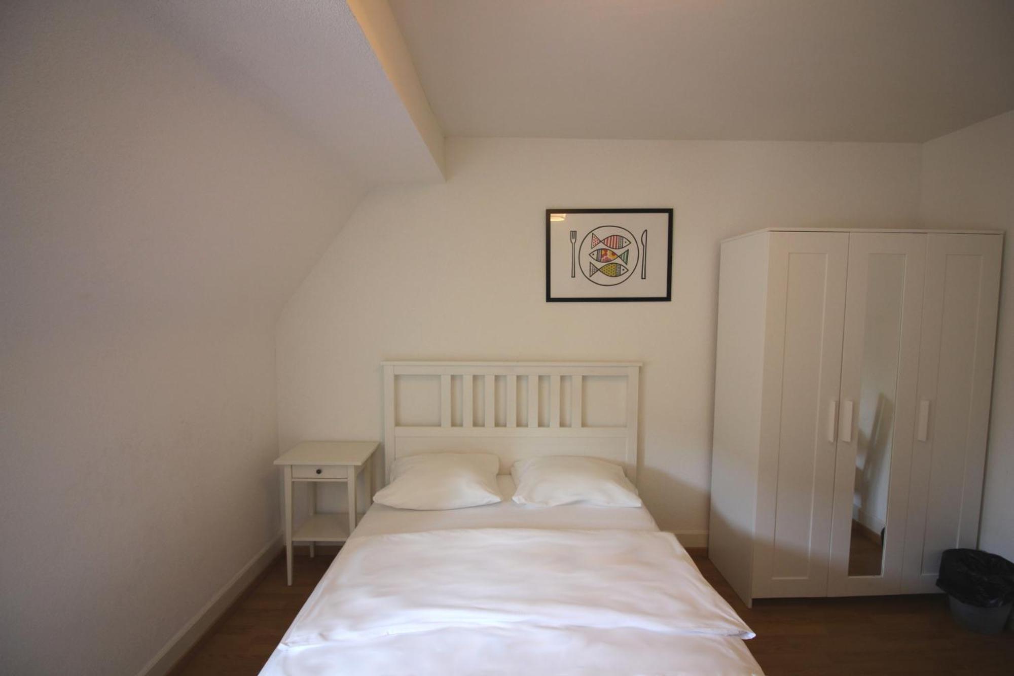 Rent A Home Eptingerstrasse - Self Check-In Basel Phòng bức ảnh
